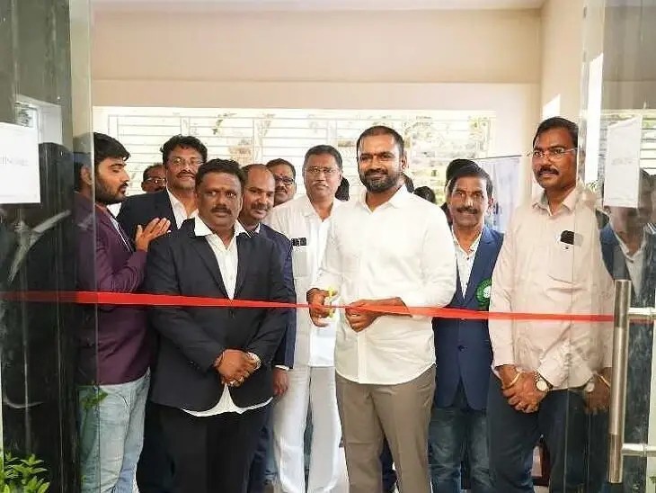 LTP అసోసియేషన్ భవనం ప్రారంభించిన ఎమ్మెల్యే ఆదిరెడ్డి