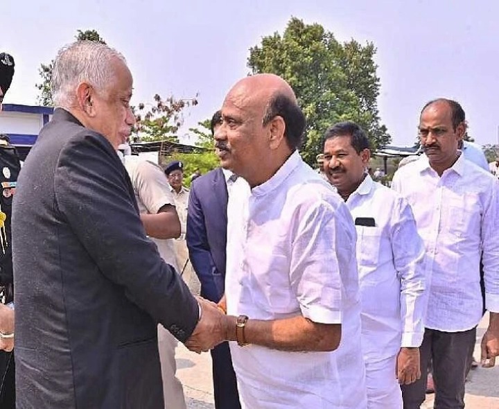 విశాఖలో గవర్నర్ అబ్దుల్ నజీర్ పర్యటన