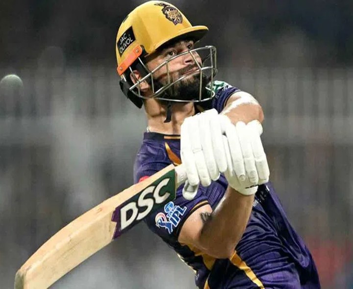 ధోనీ రికార్డును బ్రేక్ చేసిన రింకూ సింగ్
