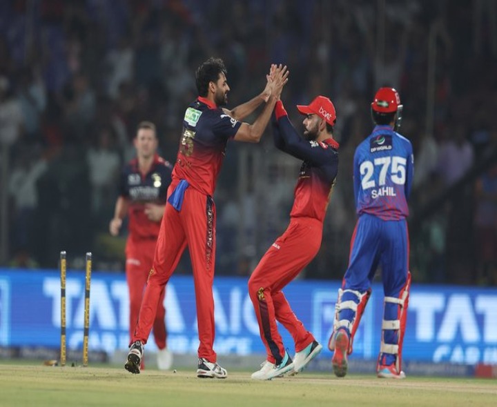 BREAKING: కుప్పకూలిన ఢిల్లీ క్యాపిటల్స్