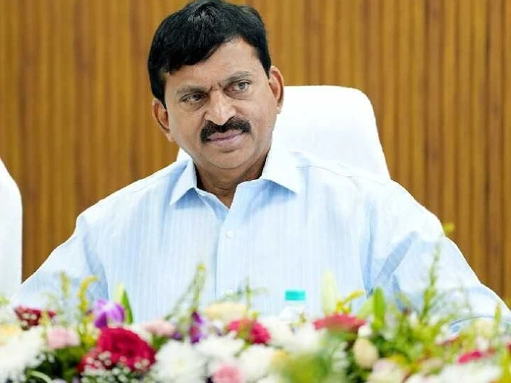 ఇందిరమ్మ ఇళ్లపై మంత్రి కీలక ప్రకటన