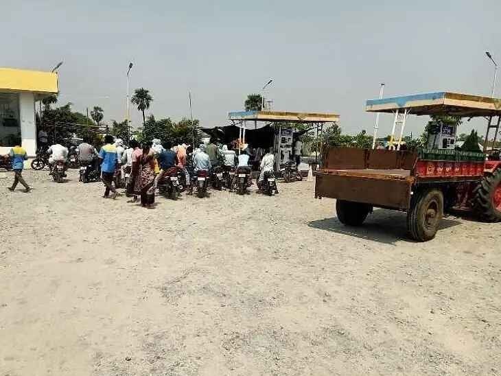 పెట్రోల్ కొరతతో తీవ్ర ఇబ్బందులు