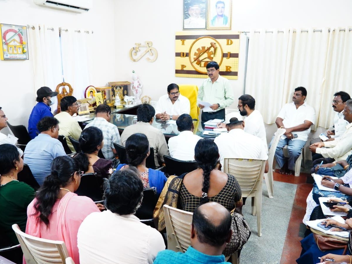 ‘తాగునీరు  పారిశుధ్యంపై ప్రత్యేక శ్రద్ధ చూపాలి’