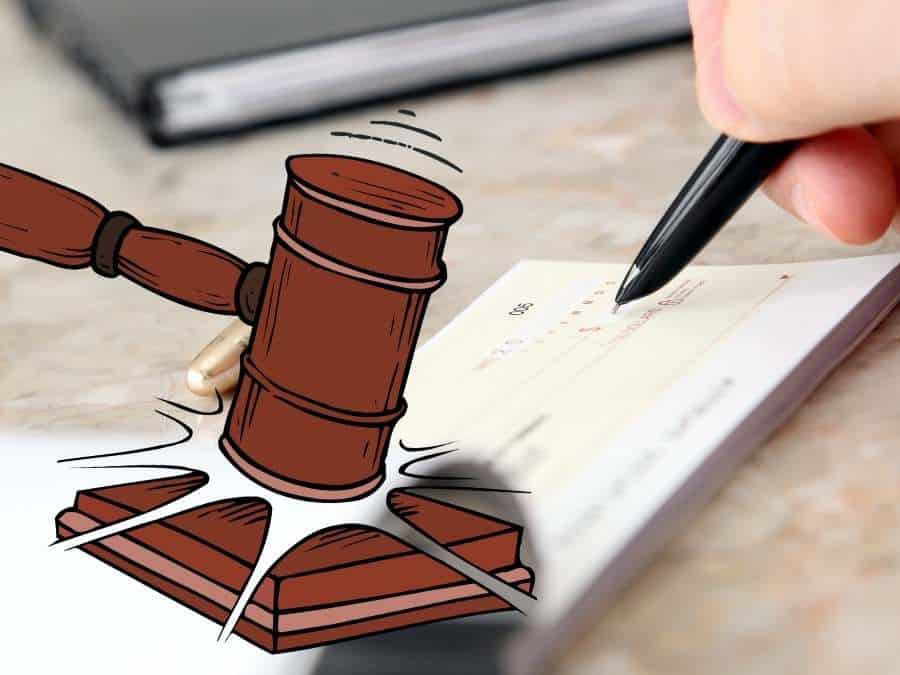 చెక్ బౌన్స్ కేసులో ఆదోని కోర్టు కీలక తీర్పు