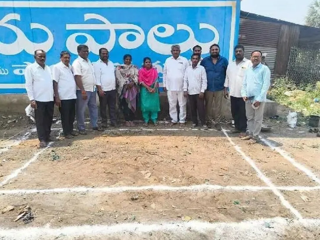 కొండగట్టులో కమ్యూనిటీ శానిటరీ కాంప్లెక్స్‌కు భూమి పూజ