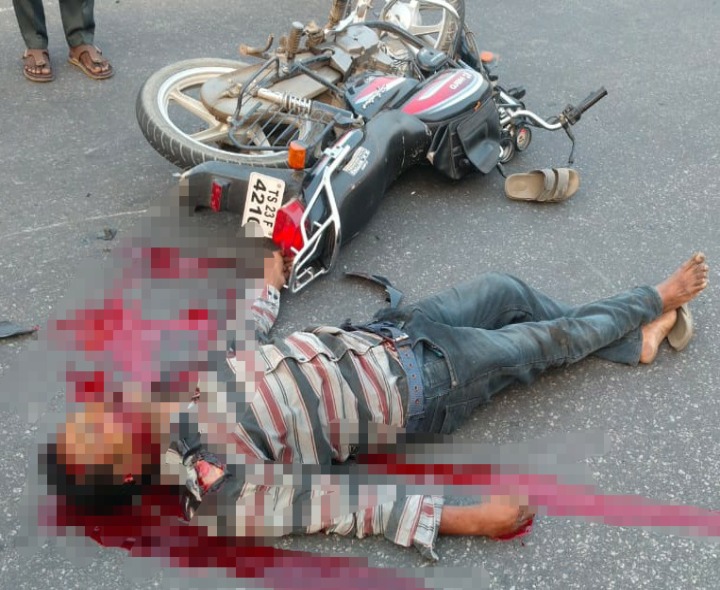 ఘోర రోడ్డు ప్రమాదం.. వ్యక్తి స్పాట్ డెడ్