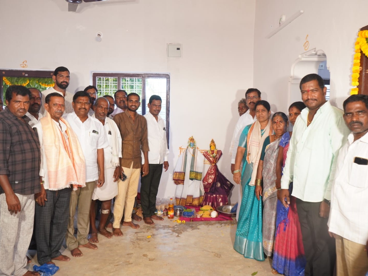 ఇందిరమ్మ ఇండ్లను ప్రారంభించిన ఛైర్‌పర్సన్