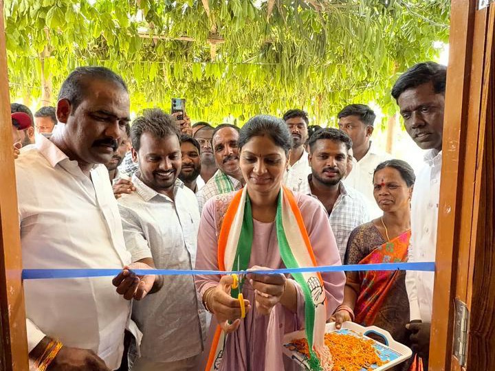 ‘ఇల్లు లేని నిరుపేదలకు వరం ఇందిరమ్మ పథకం’