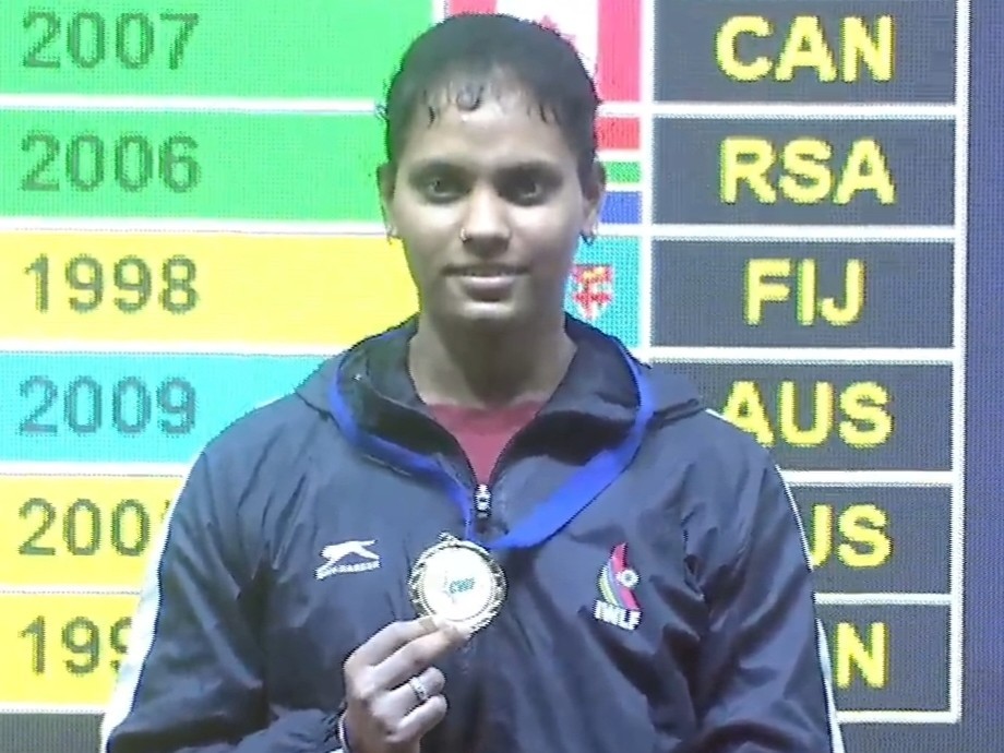 వెయిట్‌లిఫ్టింగ్‌లో సత్తా చాటిన జిల్లా వాసి..!