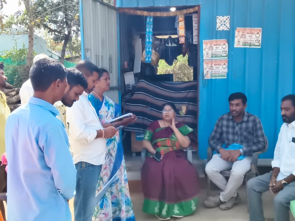 ఉపాధి పనులపై డీఆర్‌డీవో ఆరా