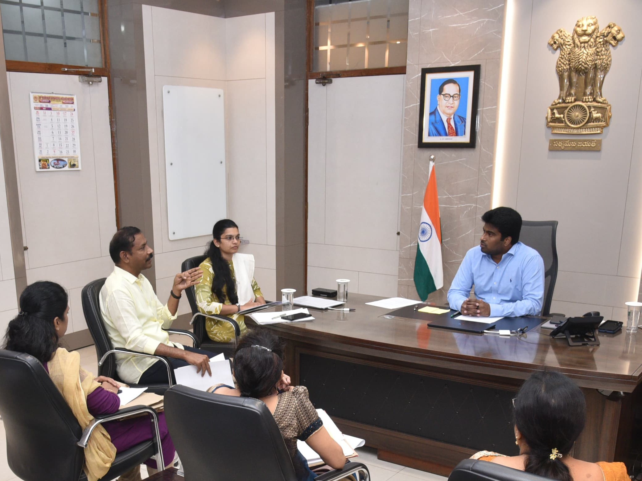 ‘గాజువాకను ఐటీ హబ్‌గా అభివృద్ధి చేయాలి’