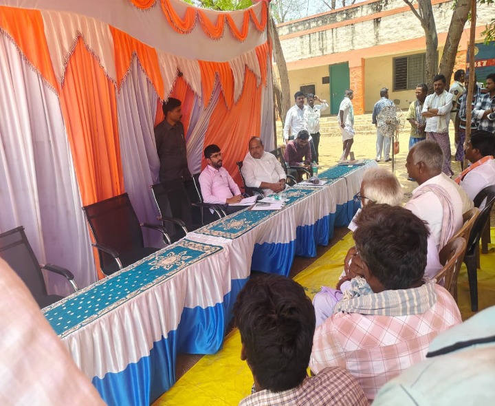 గ్రామ సభలో పాల్గొన్న జిల్లా కలెక్టర్ ఆనంద్