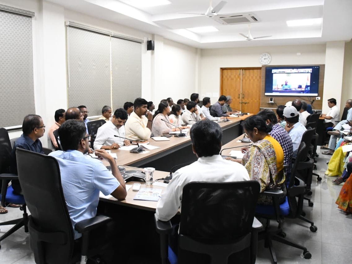 ‘ఎక్కువ మంది కార్మికులను భాగస్వామ్యం చేయాలి’