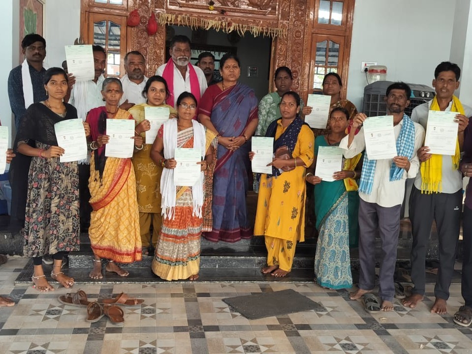 53 మంది లబ్ధిదారులకు CMRF చెక్కుల పంపిణీ