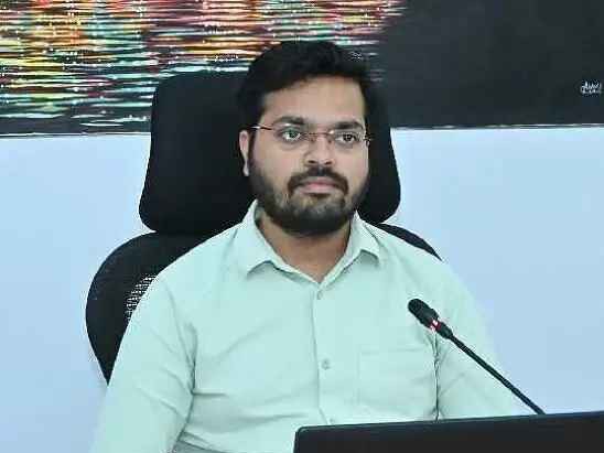 గృహ గణన నమోదు చేసుకోండి: కలెక్టర్