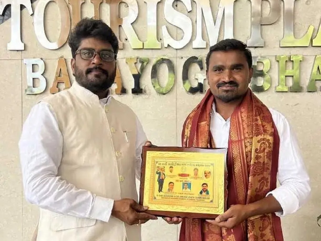 గుండె ఉదయ్‌కు దళిత యువ రత్న అవార్డు