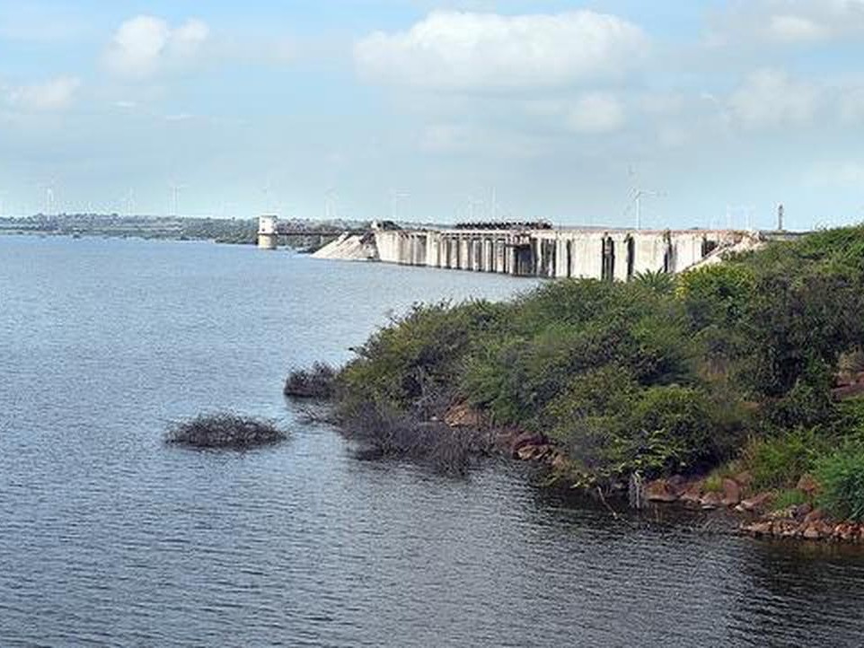 పీఏబీఆర్‌లో తగ్గిన నీటి మట్టం