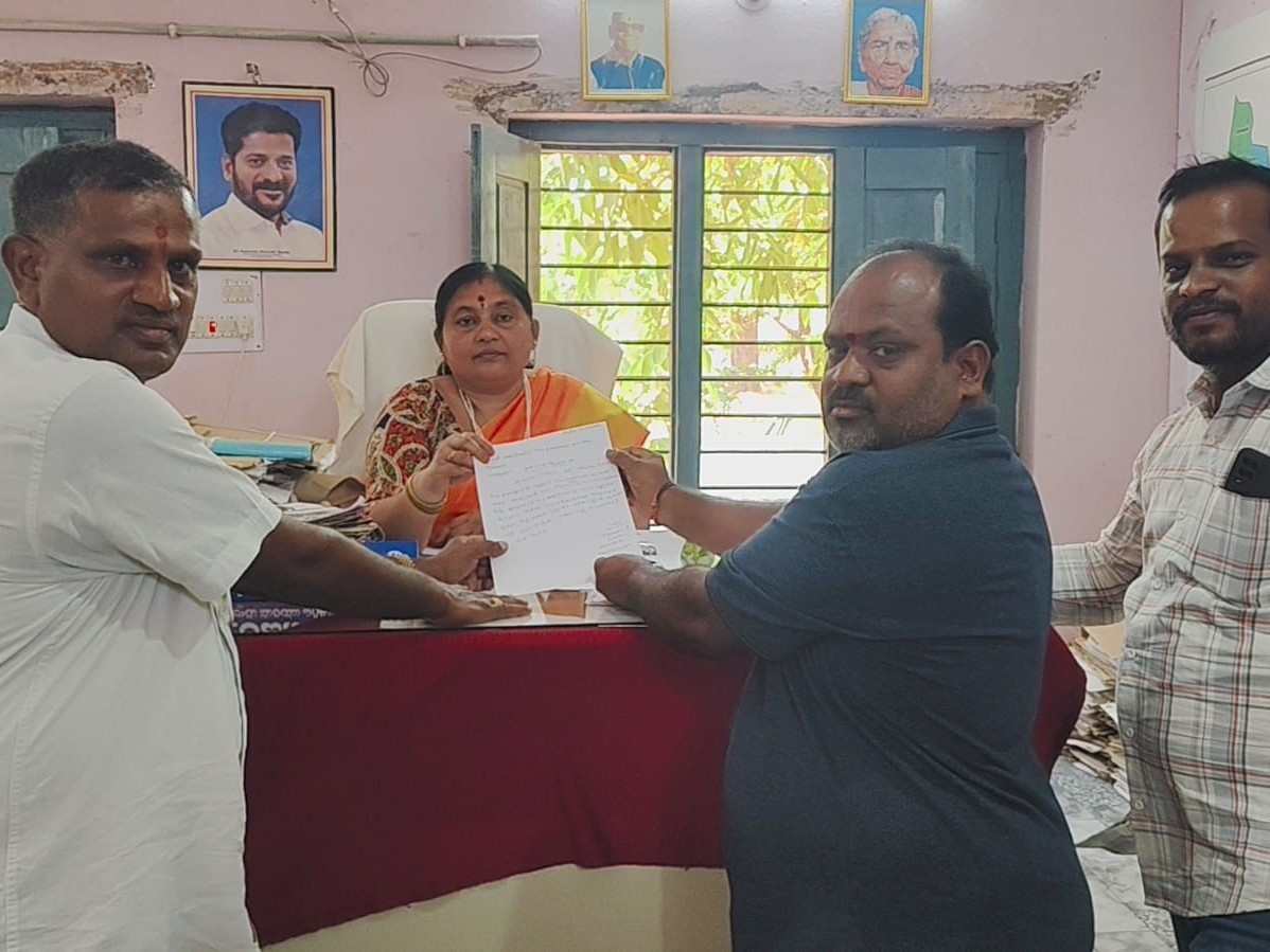 లక్ష్మాపూర్‌లో ‘సర్కారు’ భూమి స్వాహా!