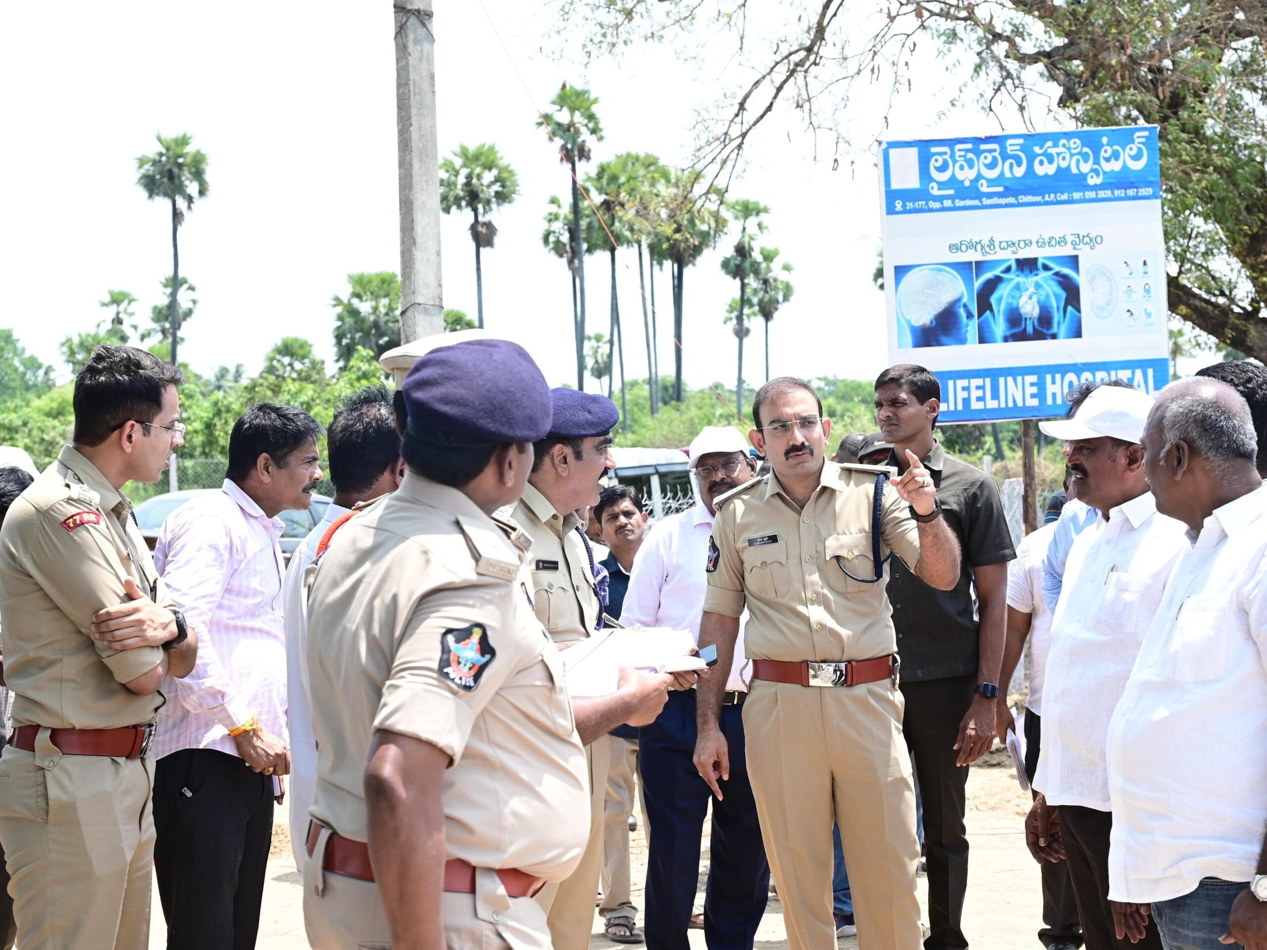 సీఎం పర్యటనపై భద్రత ఏర్పాట్లు పరిశీలించిన ఎస్పీ