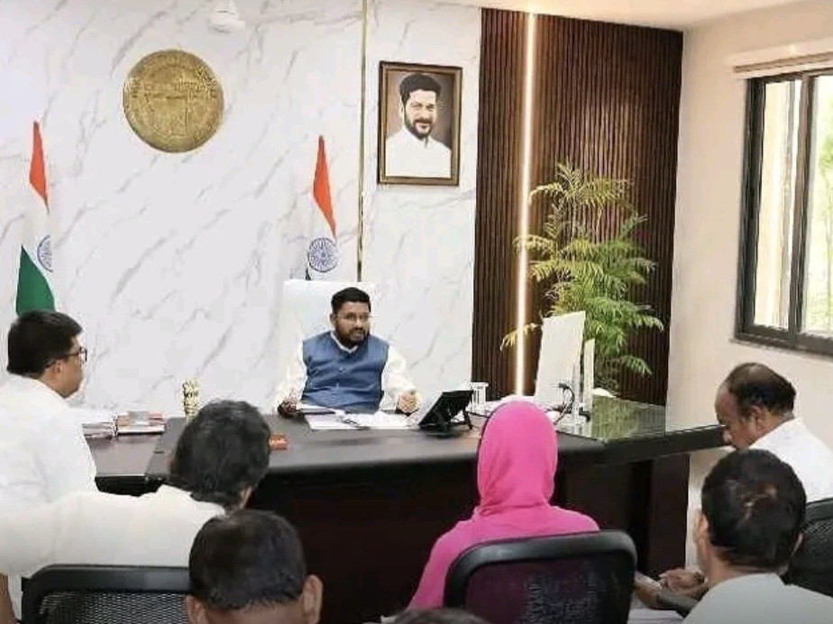 గ్రామాభివృద్ధితో జాతీయ పురస్కారాలు: కలెక్టర్