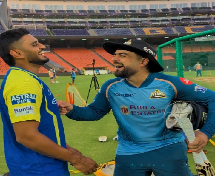 CSK ఆటగాళ్లను హెచ్చరించిన రషీద్