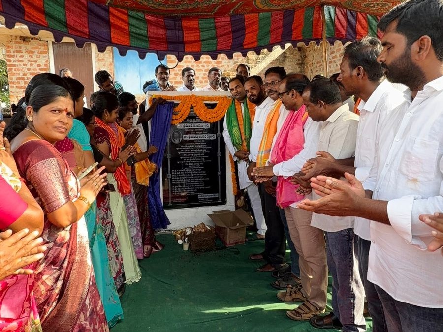 వ్యవసాయ రంగాన్ని బలోపేతం చేసే దిశగా అడుగులు: ఎమ్మెల్యే