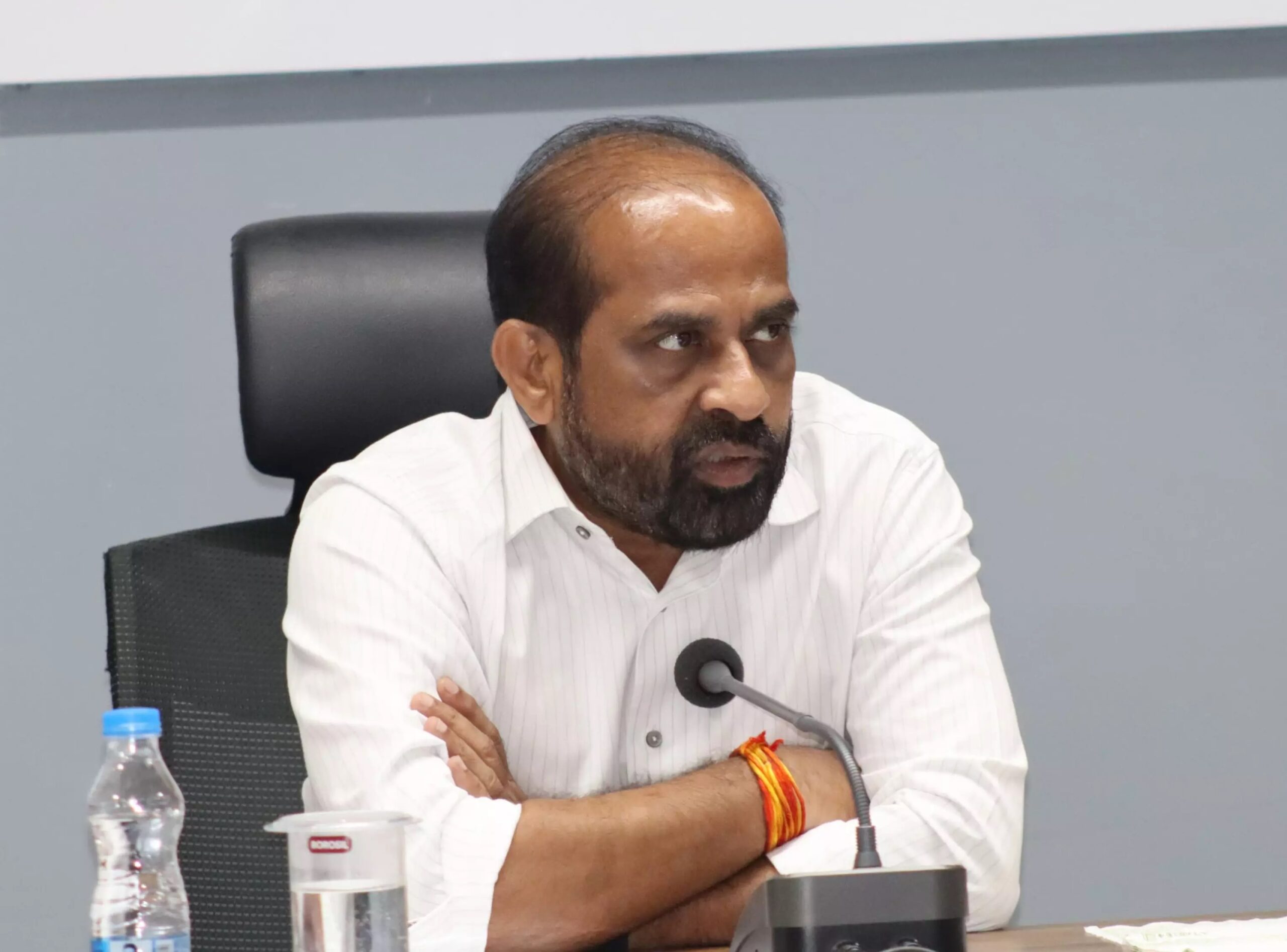 అమరావతి నిర్మాణంతో జగన్‌కు బీపీ పెరుగుతోంది: మంత్రి