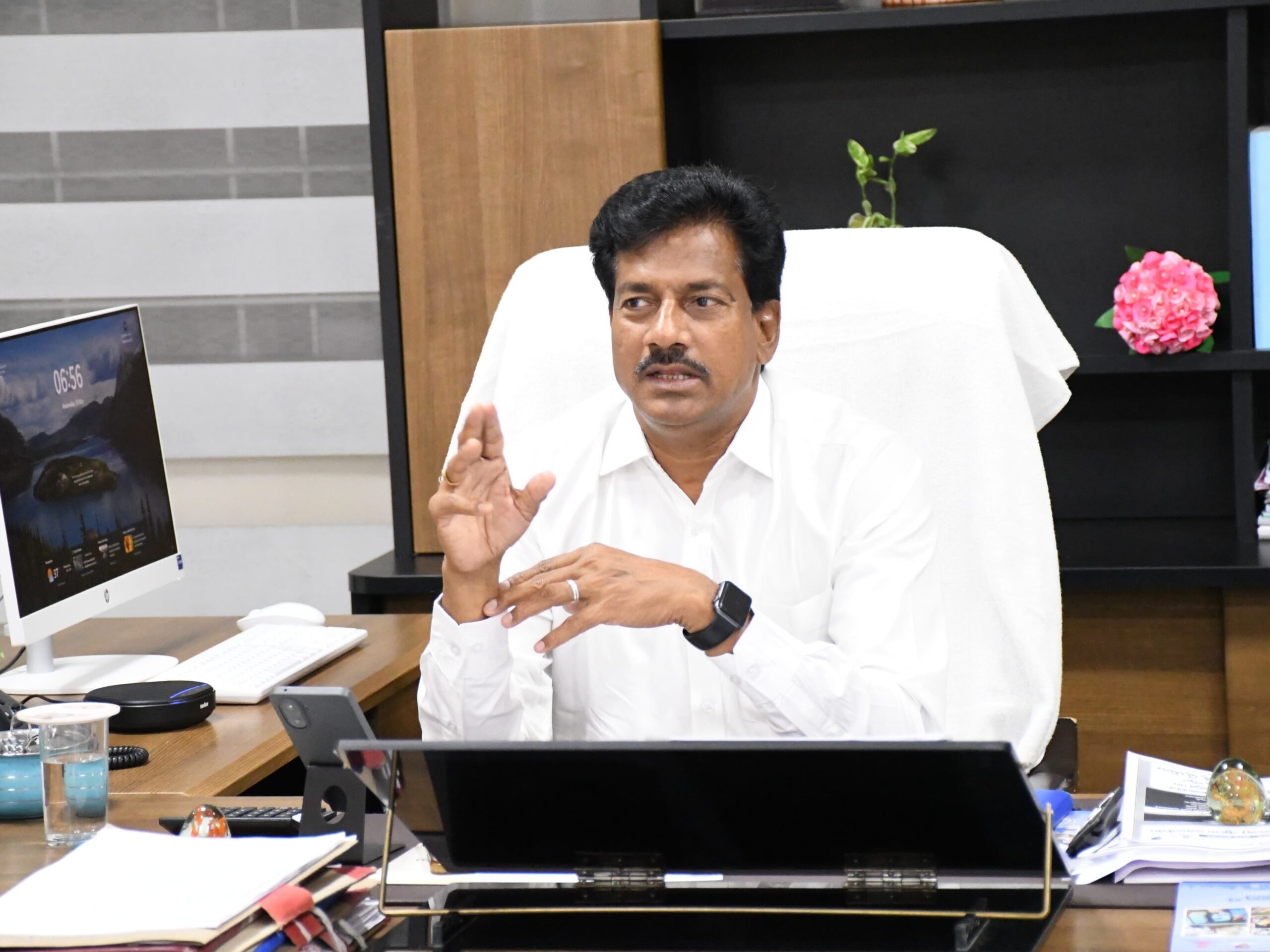 జిల్లాస్థాయి ప్రజా పాలనకు ఏర్పాట్లు: అదనపు కలెక్టర్