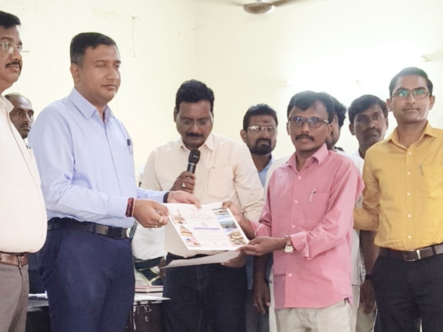 అభివృద్ధికి ఇన్‌ఫ్లుయెన్సర్ల భాగస్వామ్యం అభినందనీయం: కలెక్టర్