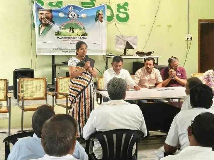 గంగాధరలో ‘రైతు ముంగిట్లో శాస్త్రవేత్తలు’ కార్యక్రమం