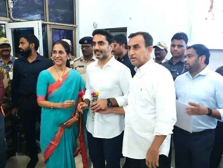 కడపకు చేరుకున్న మంత్రి లోకేష్