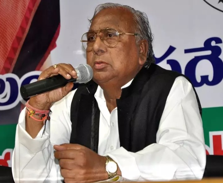 రాజీవ్ గాంధీ ఉంటే నేను సీఎం అయ్యేవాడిని: వీహెచ్