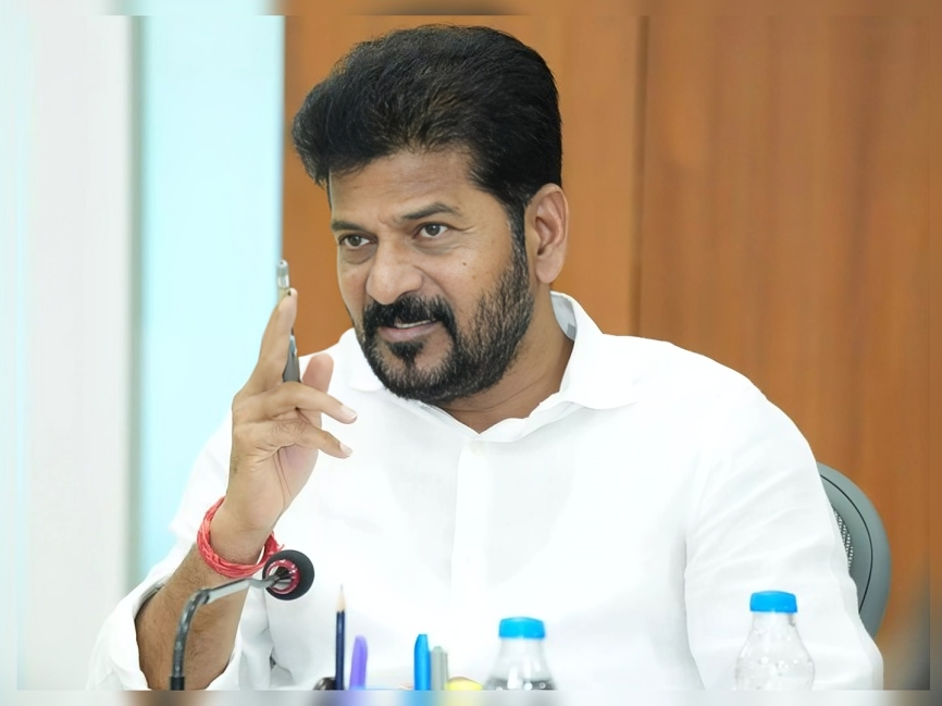 కొత్త టెక్నాలజీ కోర్సులపై సీఎం ఫోకస్
