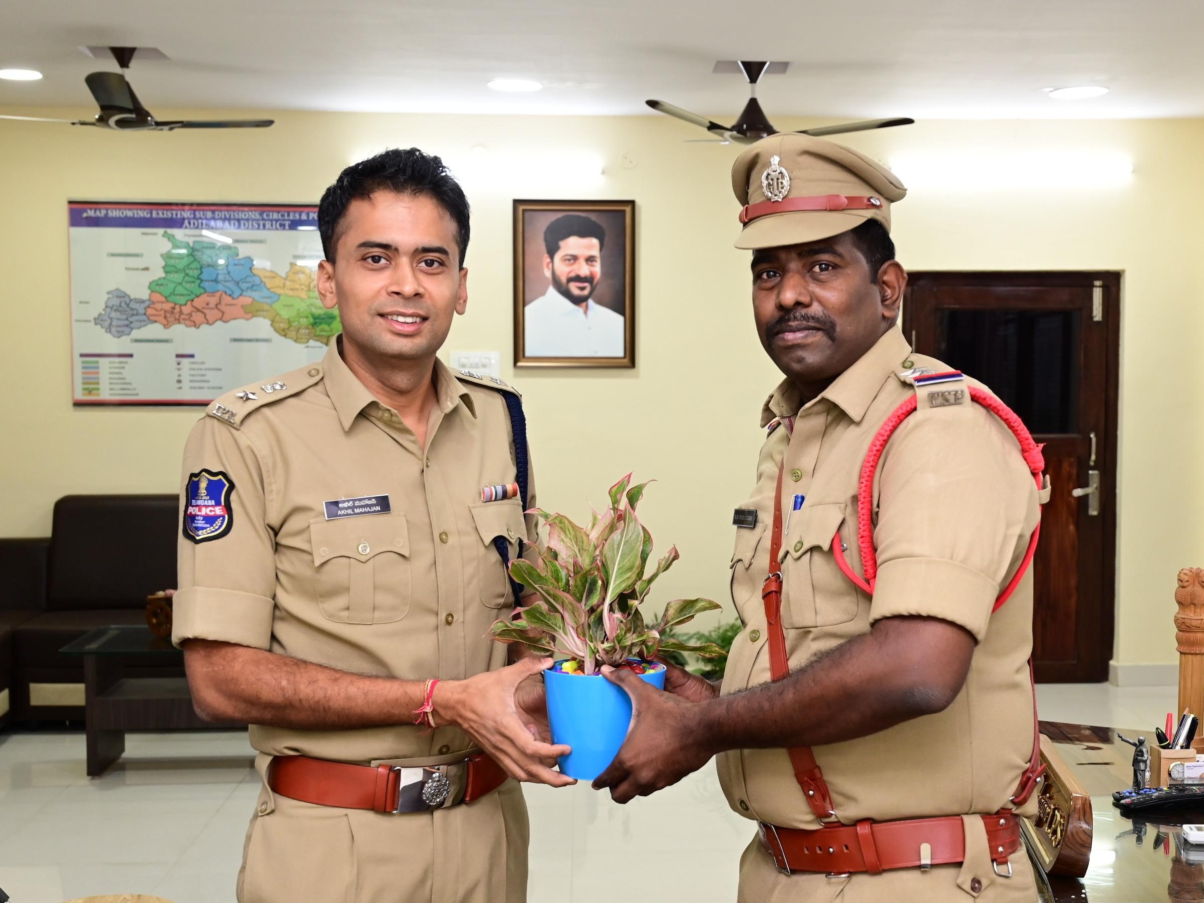 మావల సీఐగా బాధ్యతలు చేపట్టిన ప్రేమ్ కుమార్
