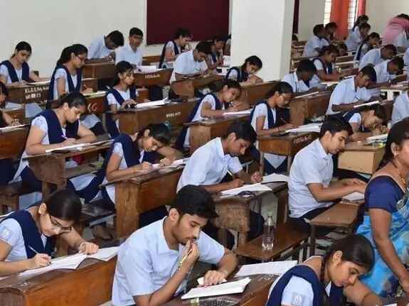 ‘టెన్త్ సప్లిమెంటరీ పరీక్షలకు పకడ్బందీ ఏర్పాట్లు’