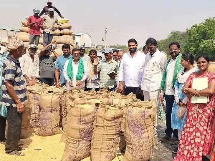 ‘కేంద్రాల్లో కొనుగోళ్లు వేగవంతం చేయాలి’