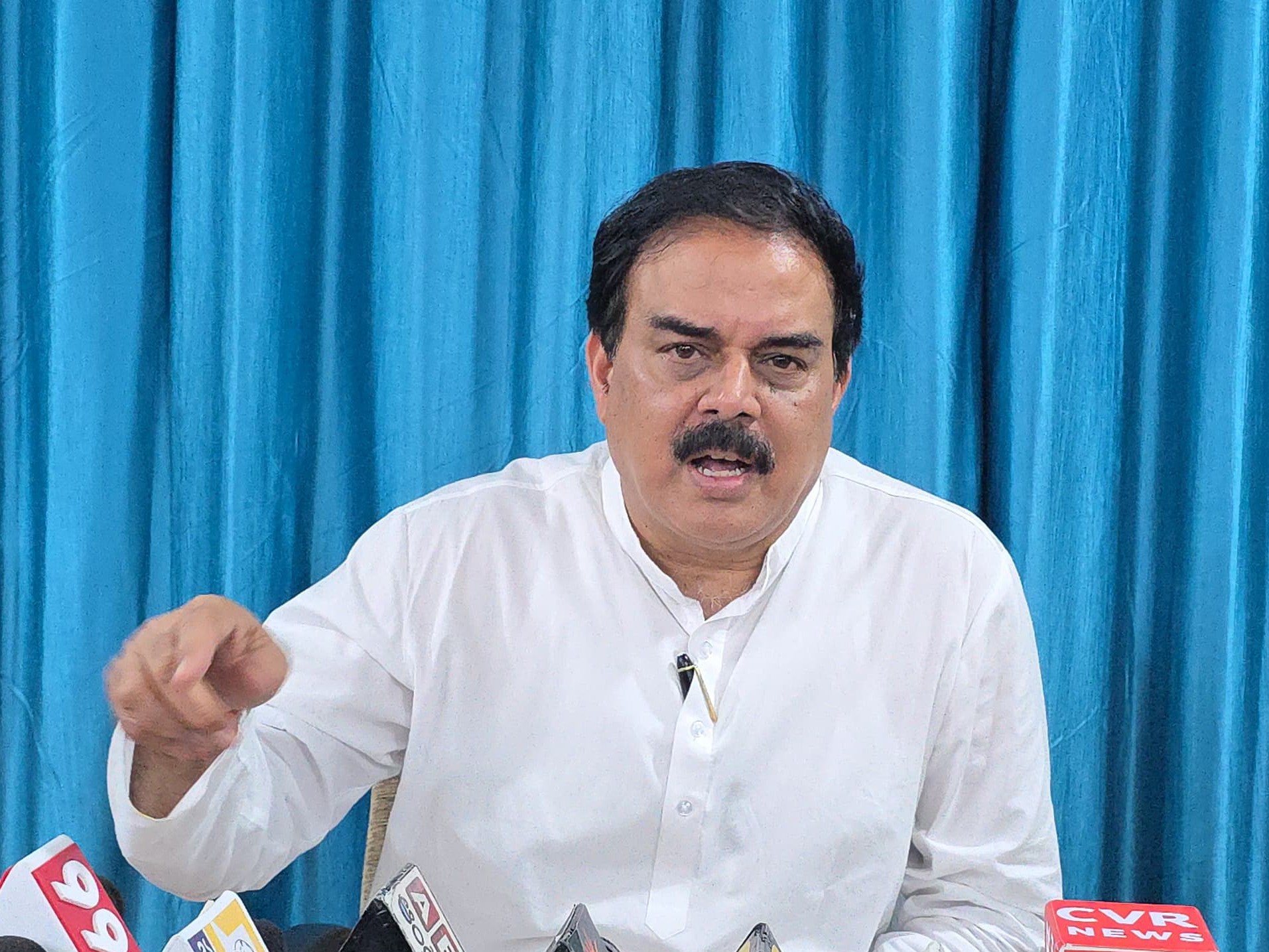 ‘పవన్ కళ్యాణ్ గురించి మాట్లాడే అర్హత జగన్ ‌కి లేదు’