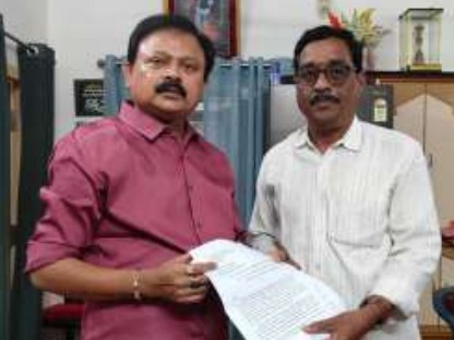 వయోపరిమితి పెంచాలని కాంట్రాక్టు లెక్చరర్ల వినతి