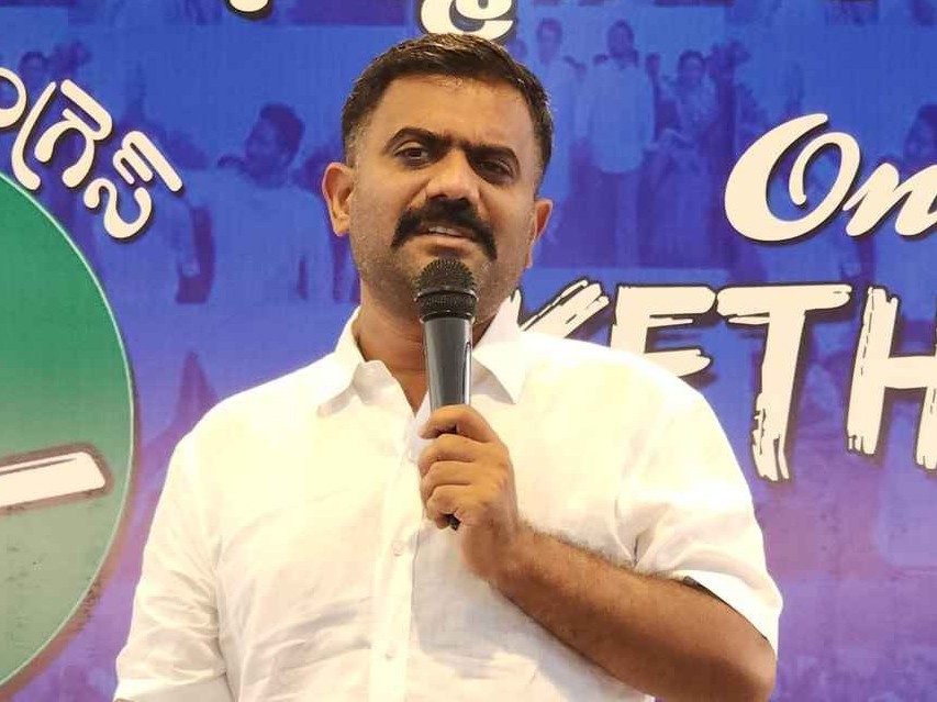 జగనన్న సైన్యంతోనే పరిపాలన: కేతిరెడ్డి