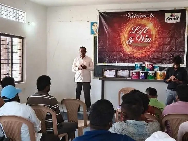 కార్మికుల సమస్యలపై 25న హైదరాబాద్లో మహాధర్నా