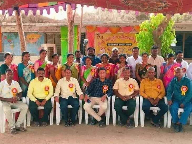 సాతారంలో పూర్వ విద్యార్థుల సమ్మేళనం