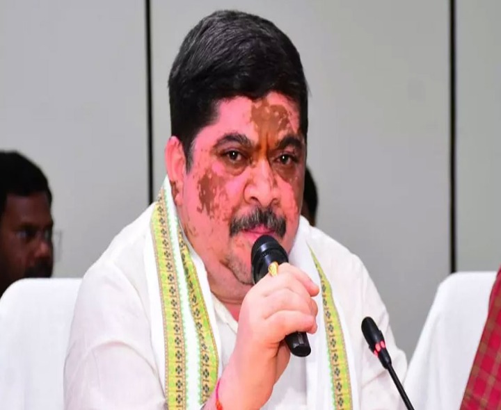 వరి కొయ్యలు తగలబెట్టవద్దు: మంత్రి