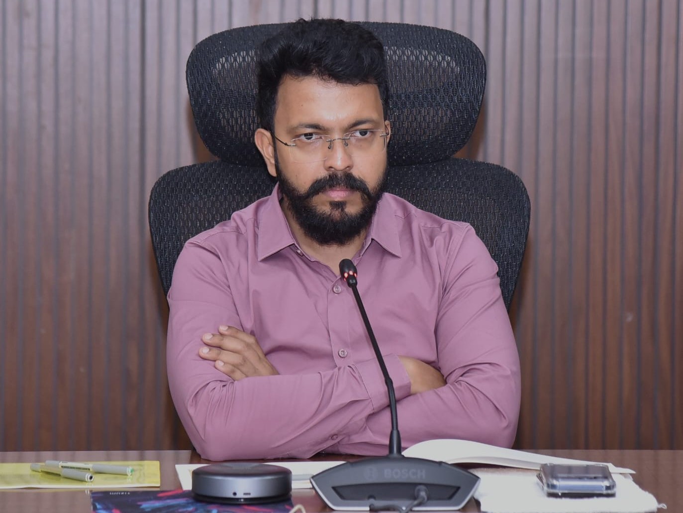 పిడుగురాళ్ల వైద్య కళాశాలపై అభ్యంతరాల స్వీకరణ