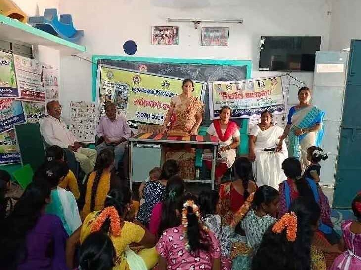 చిన్నతనం నుంచే పొదుపు చేయాలి: CDPO