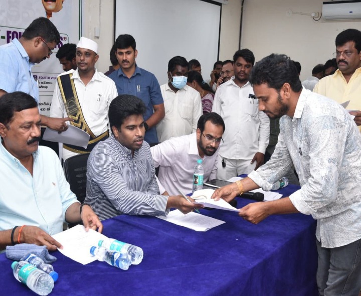 సమస్యల రహిత గ్రామాలే ప్రభుత్వ లక్ష్యం: ఎమ్మెల్యే