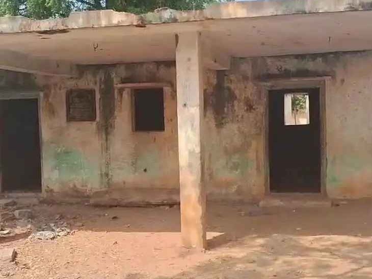 శిథిలావస్థలో కమ్యూనిటీ హాల్