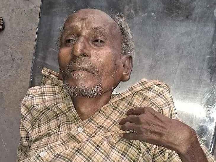 రేపల్లెలో గుర్తు తెలియని వ్యక్తి మృతి