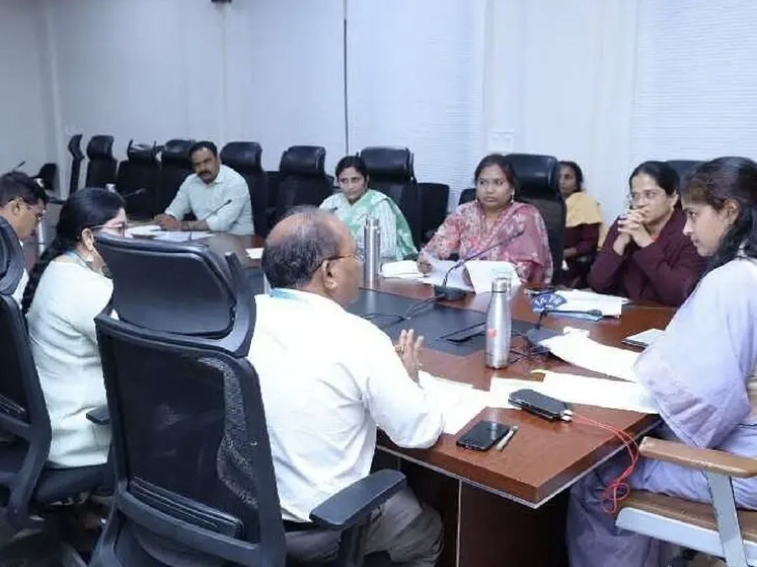 లింగ నిర్ధారణపై సమాచారం ఇస్తే రూ. 50 వేలు బహుమతి