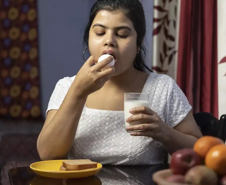 వేసవిలో గుడ్డు తినడం మంచిది కాదా?