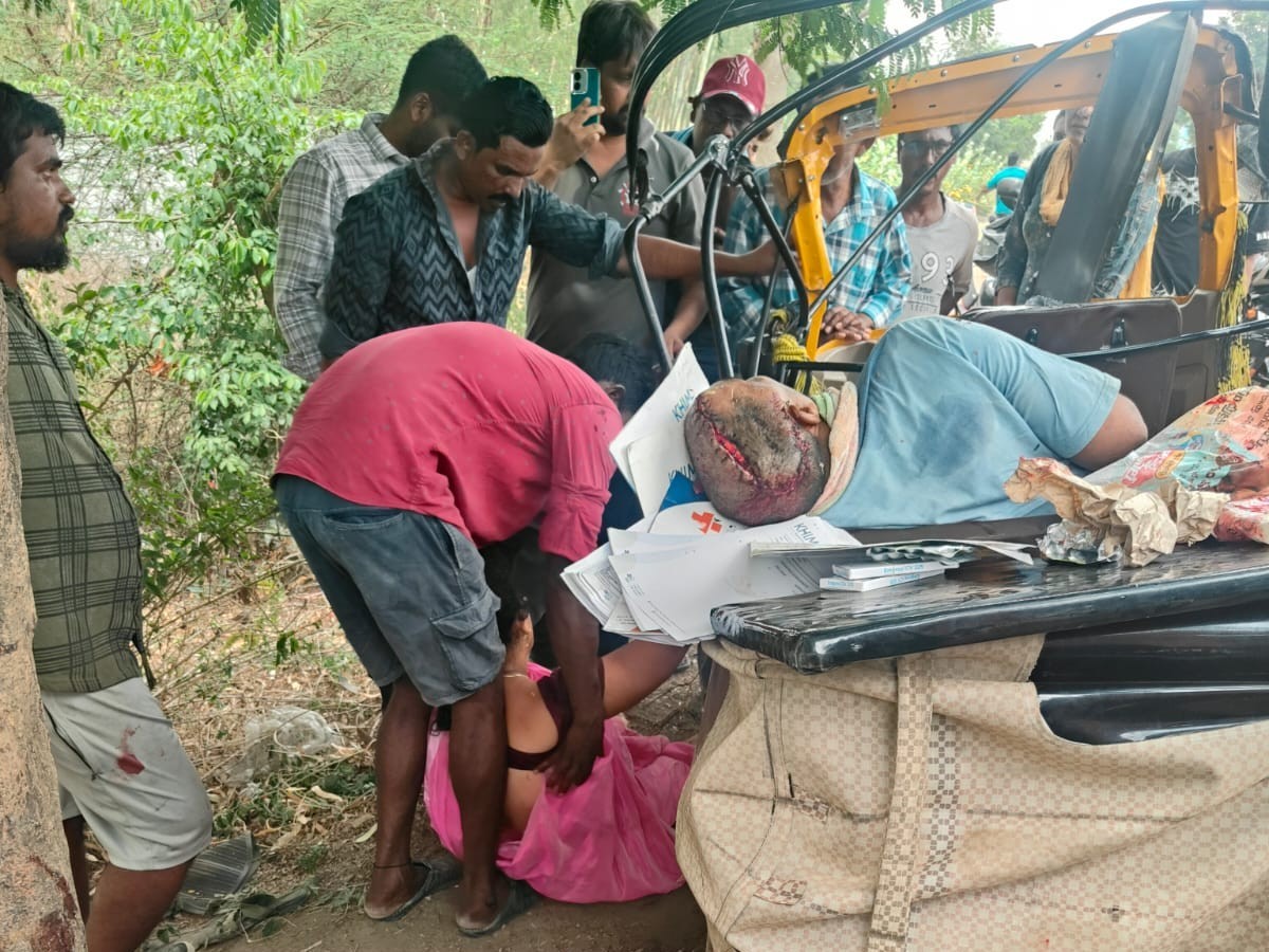 తాళ్లగొమ్మూరు వద్ద ఘోర రోడ్డు ప్రమాదం